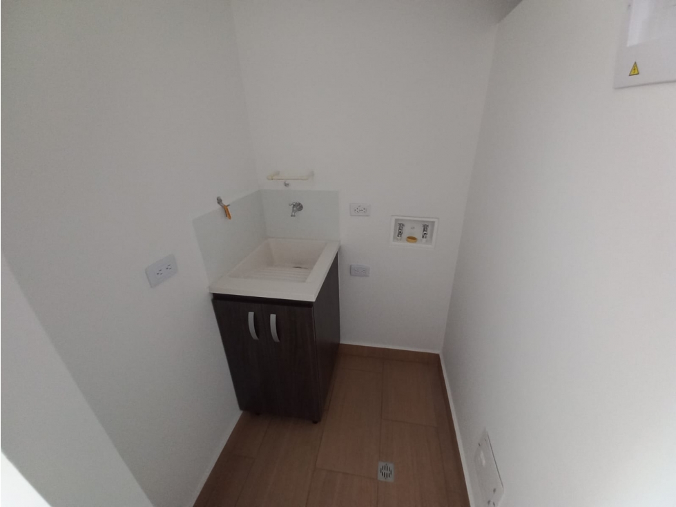 Apartamento en Venta Pinares El Retiro — foto 6