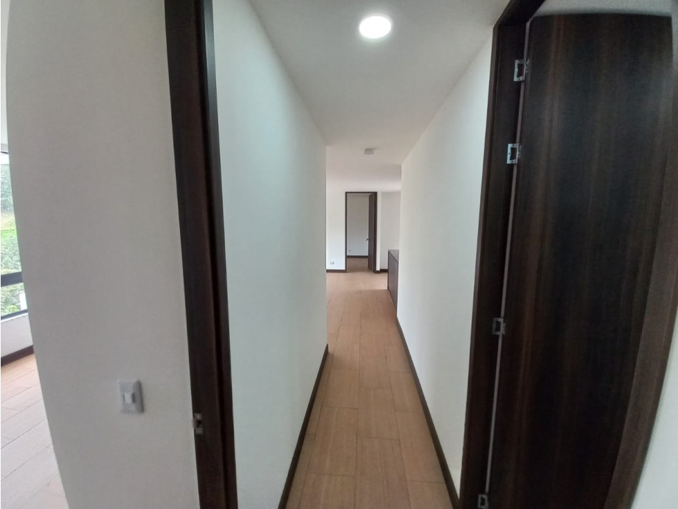 Apartamento en Venta Pinares El Retiro — foto 2