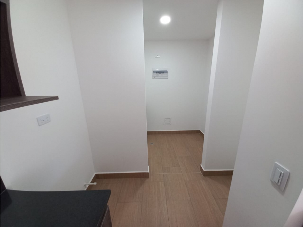 Apartamento en Venta Pinares El Retiro — foto 4