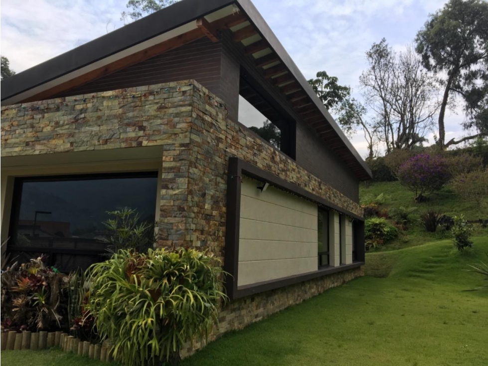 Finca en parcelación en Venta Loma del Escobero Envigado