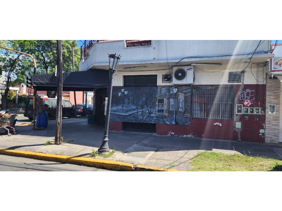 Local Sobre esquina - Ituzaingó Sur - 3