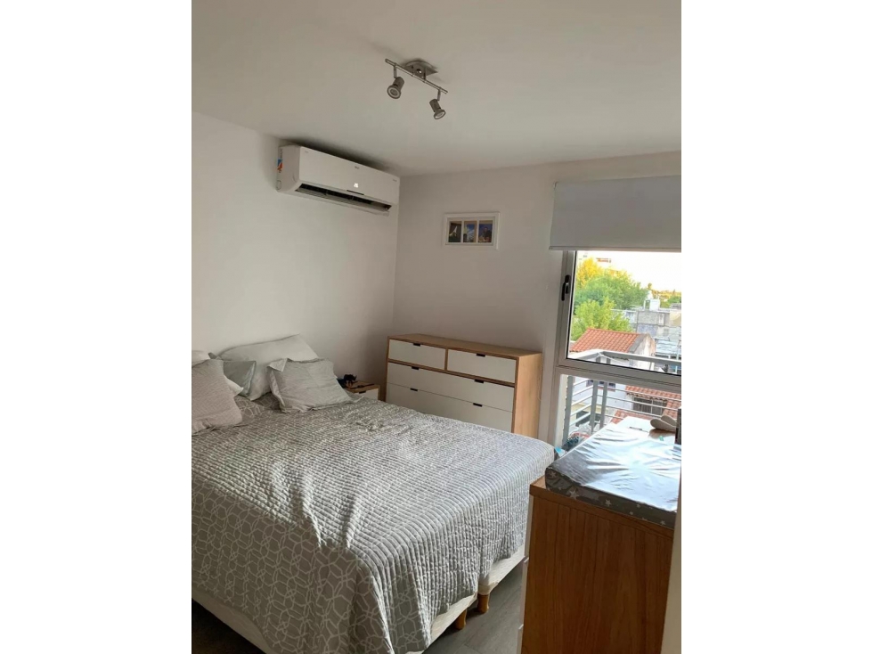 Monoambiente con terraza privada en Castelar Sur mts de la estacion. - 6