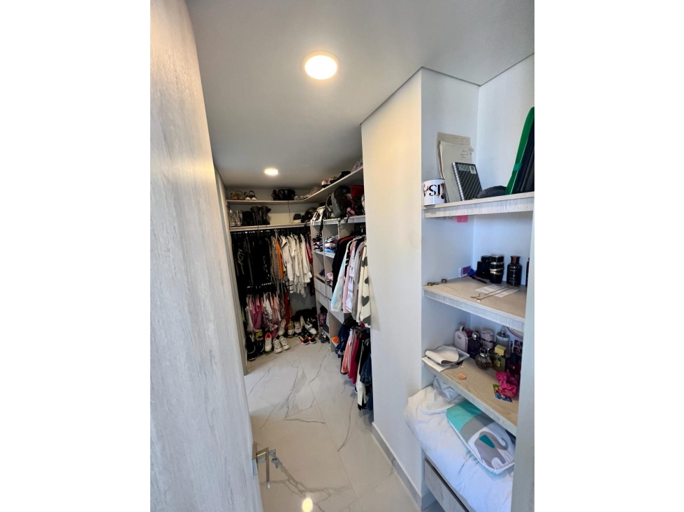 VENDO APARTAMENTO ENVIGADO SECTOR BRUJAS