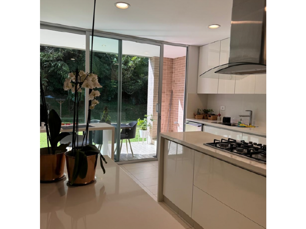 VENDO HERMOSA CASA EN ALTO DE PALMAS — foto 4