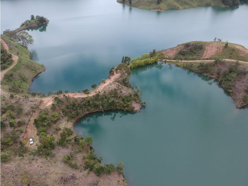 Lote en el Peñol