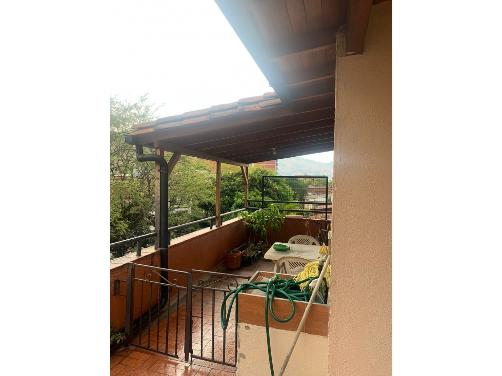 Casa unifamiliar en el barrio la Castellana — foto 2
