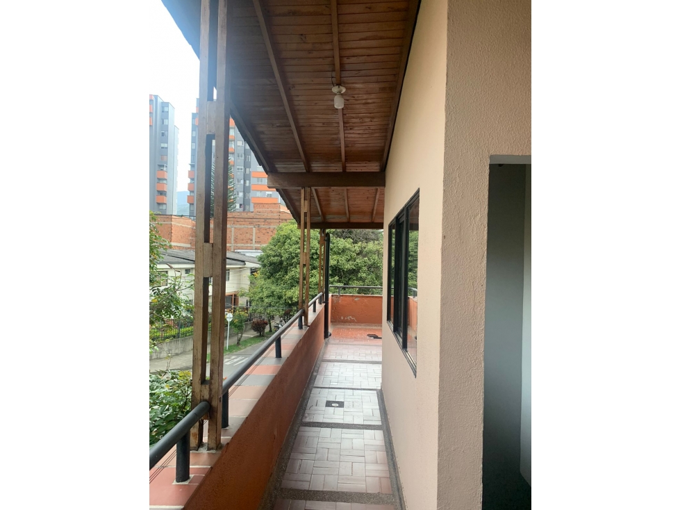 Casa unifamiliar en el barrio la Castellana — foto 3