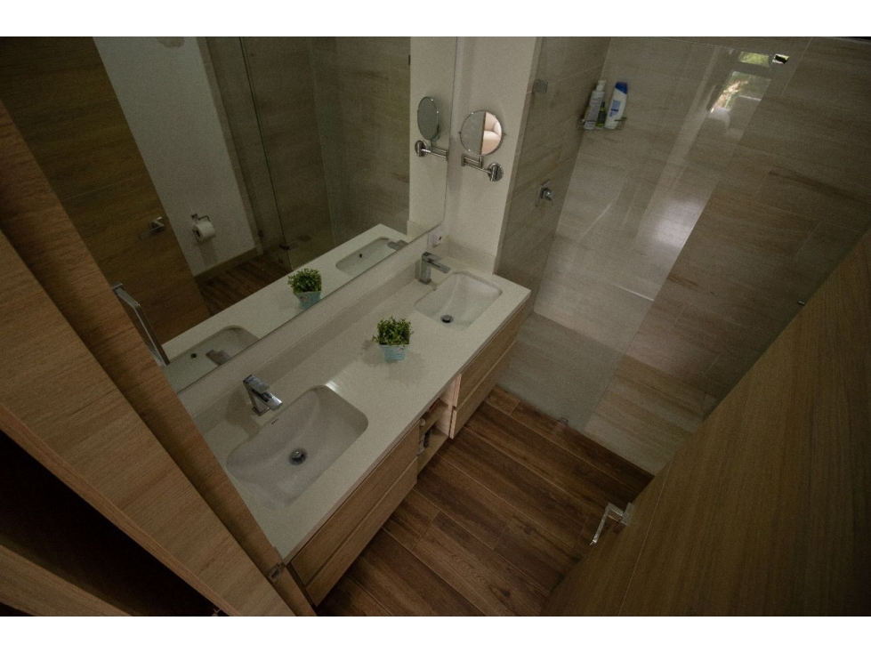 Apartamento sector Loma del Escobero con excelente vista — foto 2