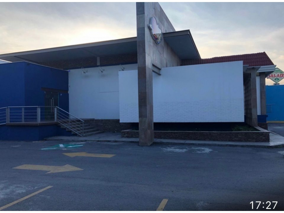 Local comercial en Av Miguel Aleman, Guadalupe N.L. - 3
