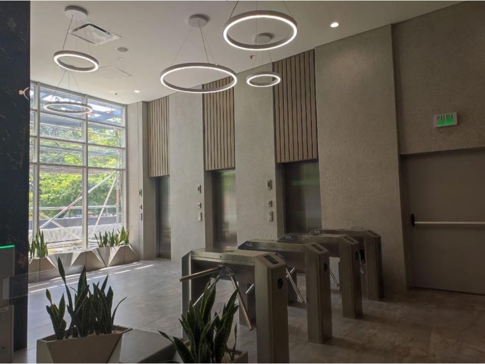 SE VENDE CONSUL/OFI EN OBRA GRIS JARDÍN PLAZA LO WASI 8614579 — foto 2