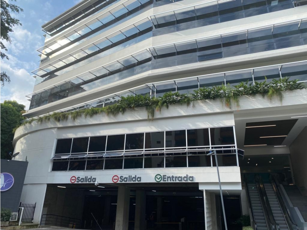 Vendo 3 Oficinas en Holguines Trade Center LO WASI 8614598 - 2