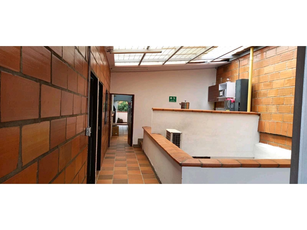 Bodega y Oficina ideal para call center — foto 6
