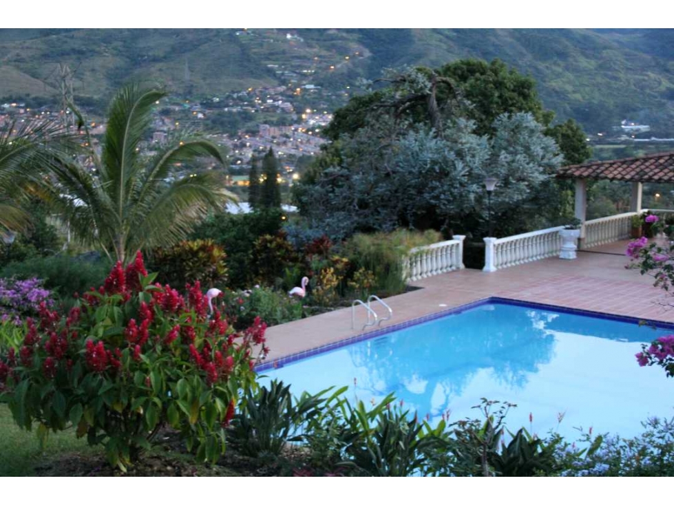 Finca en Parcelación en Copacabana. Piscina — foto 4