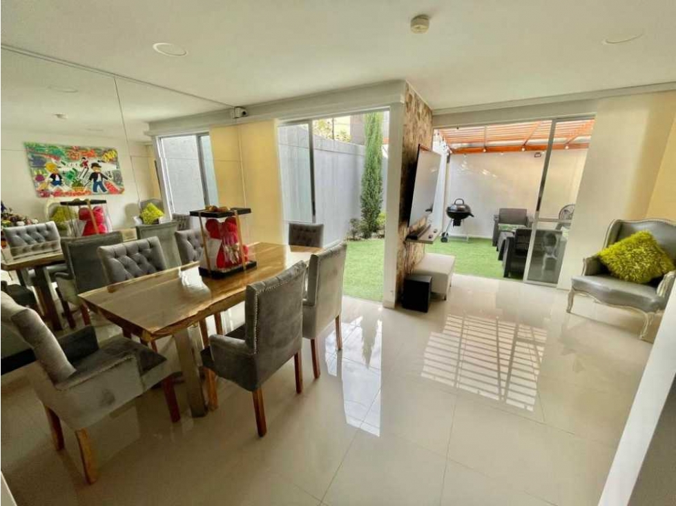Se vende casa en Ciudad Country W. 6845635 (MHG) — foto 3