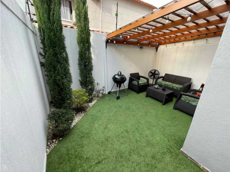 Se vende casa en Ciudad Country W. 6845635 (MHG) — foto 2