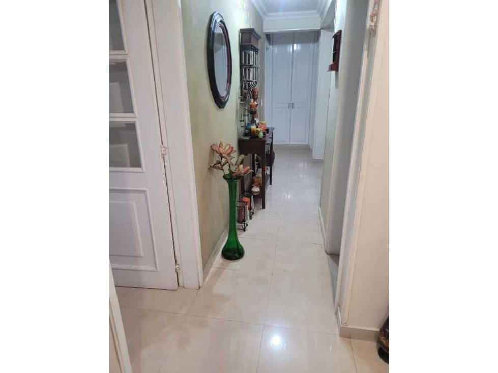 Se vende casa en Barrio Bretaña con Tres apartamentos .MHG. — foto 4