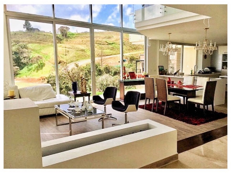 CASA PARA LA VENTA EN ENVIGADO ALTO DE LAS PALMAS, MEDELLIN — foto 2