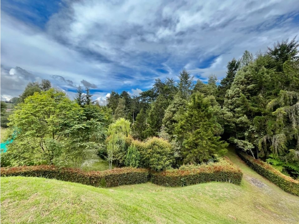LOTE PARA LA VENTA EN ENVIGADO ALTO DE LAS PALMAS MEDELLIN — foto 3