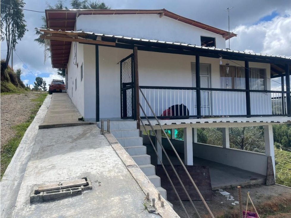 Venta de FINCA en GUARNÉ- Vereda el Palmar