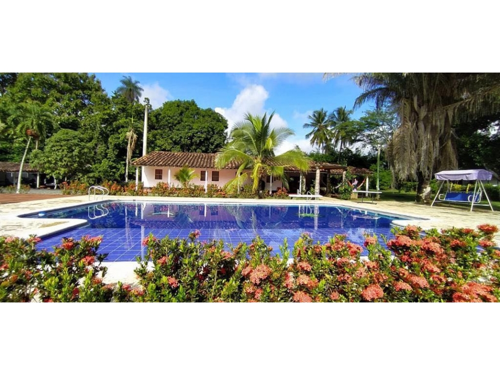 Venta de FINCA en SANTA FE DE ANTIOQUIA- Cerca al Hotel Colonial