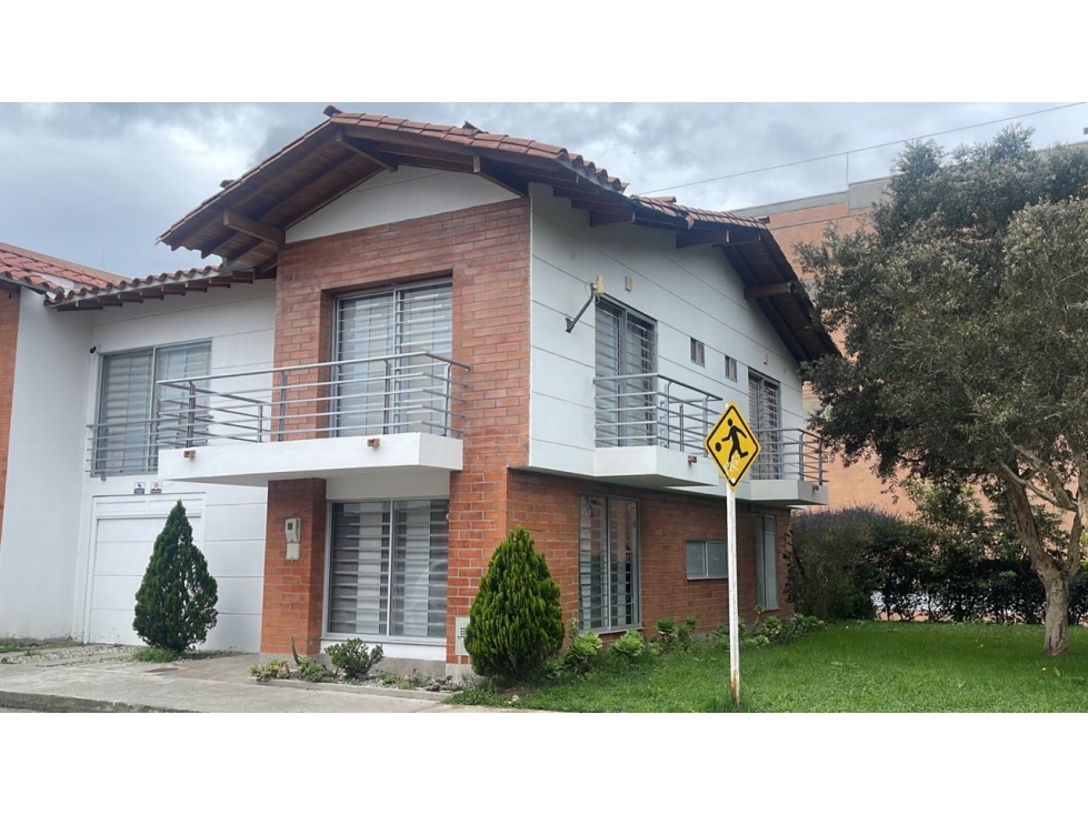 Venta CASA en LA CEJA en Unidad cerrada
