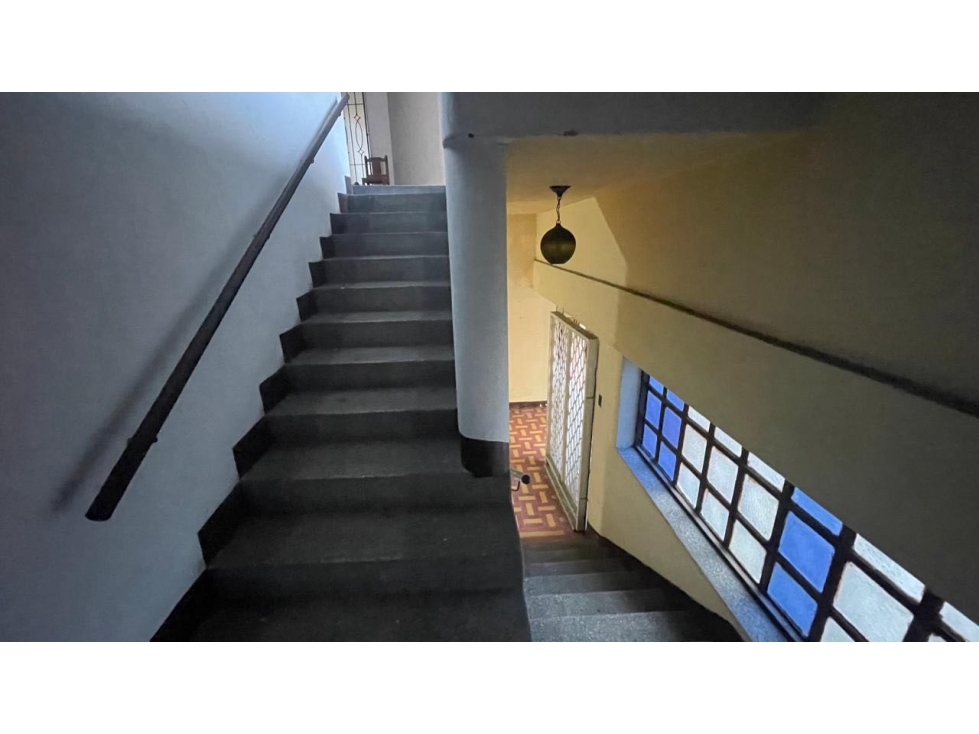 Venta de CASA LOTE en LAURELES - Baja mixtura uso Residencial — foto 3