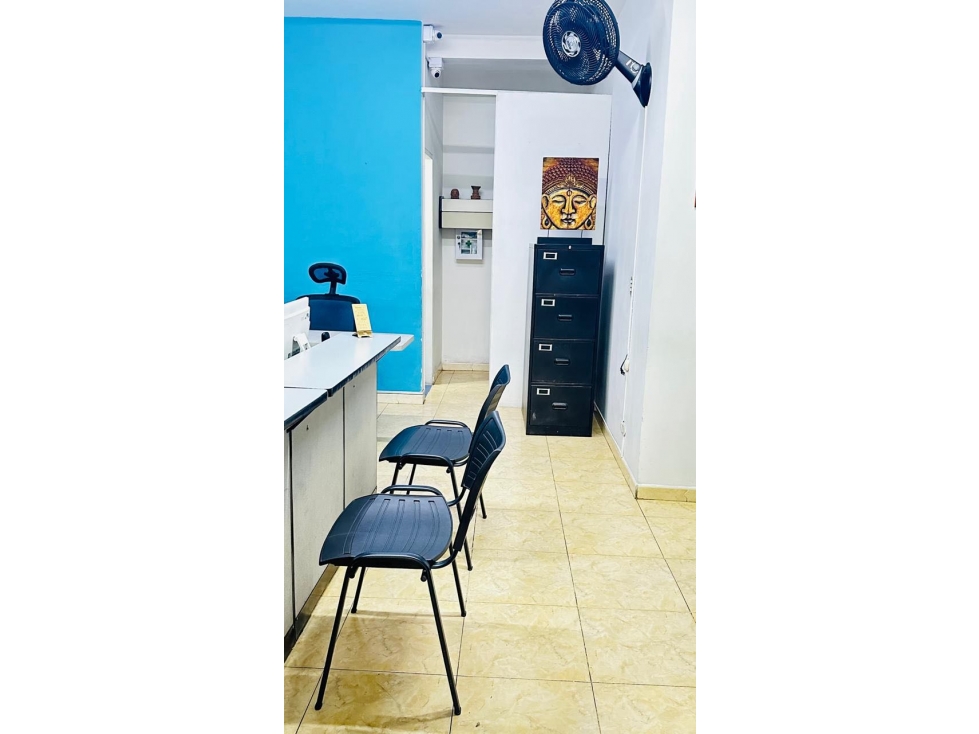 Venta de LOCAL en Laureles en el Centro comercial San Juan de la 70 — foto 6
