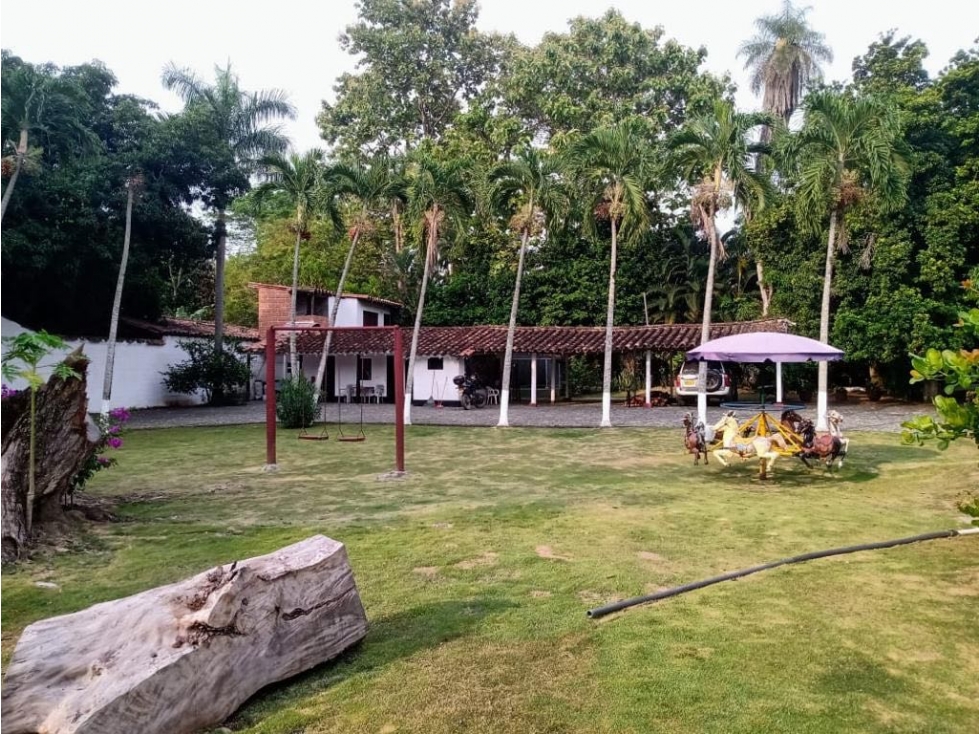 Venta de FINCA en SANTA FE DE ANTIOQUIA- Cerca al Hotel Colonial — foto 2