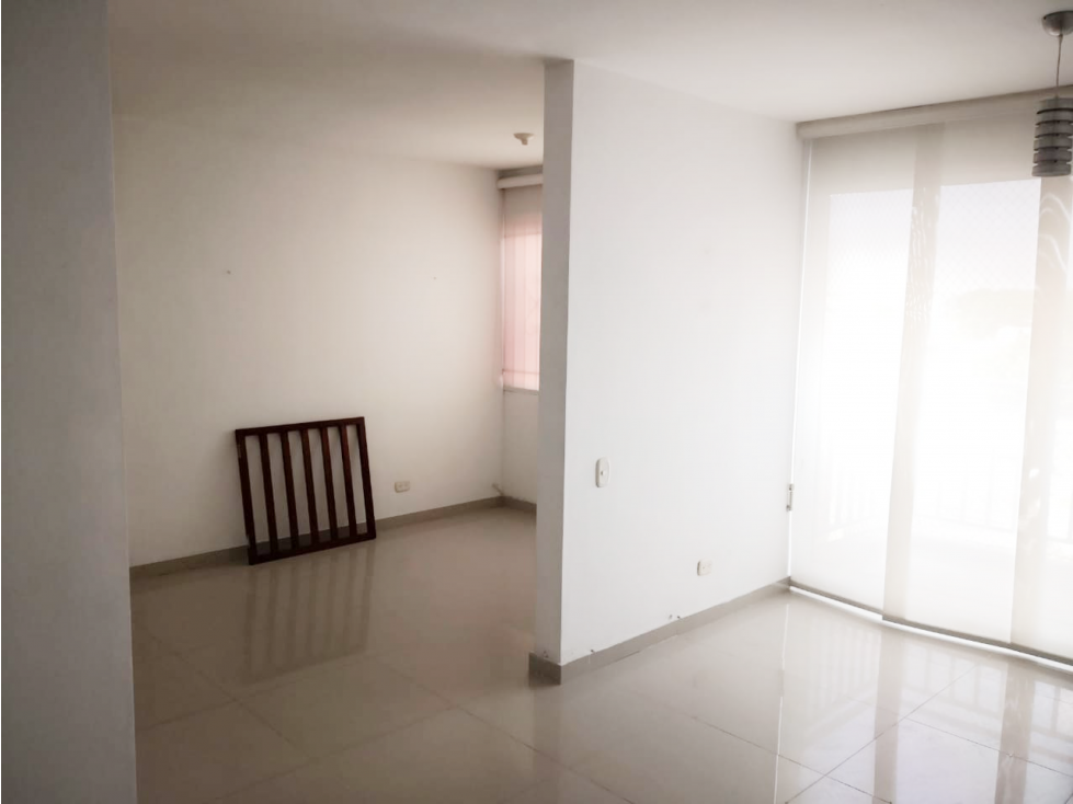VENDO APARTAMENTO 3 ALCOBAS PLAZUELA MAYOR — foto 2