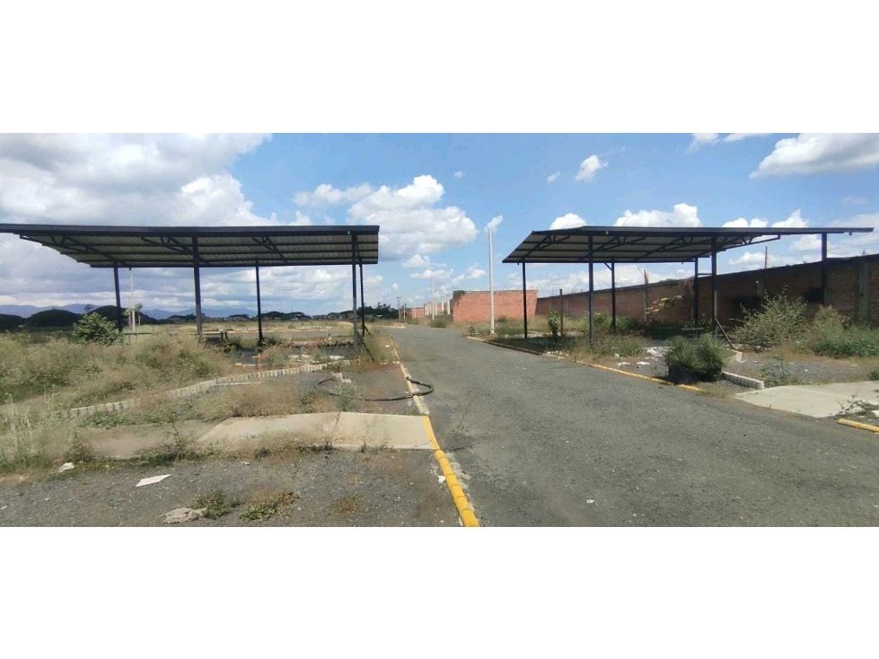 VENDO TERRENO VÍA CANDELARIA LJ 8331759 - 1