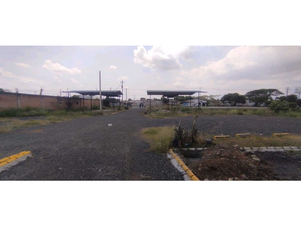 VENDO TERRENO VÍA CANDELARIA LJ 8331759 - 3