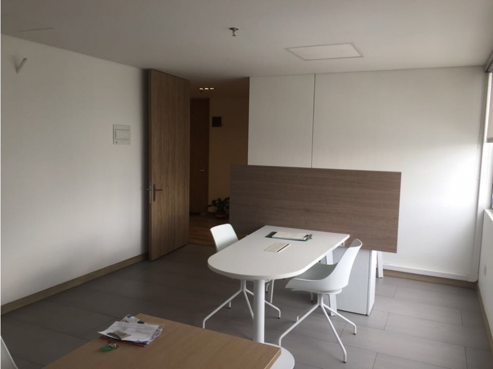 Se vende Oficina, Alpes, Pereira - 4