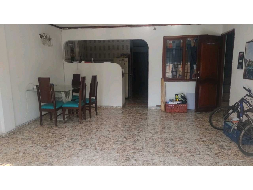 VENTA CASA TRIFAMILIAR COMERCIAL EL TRONCAL AMB — foto 2