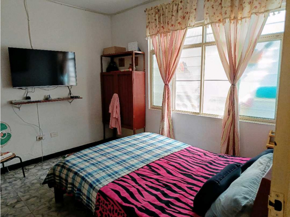 VENTA APTO PRIMER PISO PROPIEDAD HORIZONTAL CENTRO OBRERO AMB — foto 4