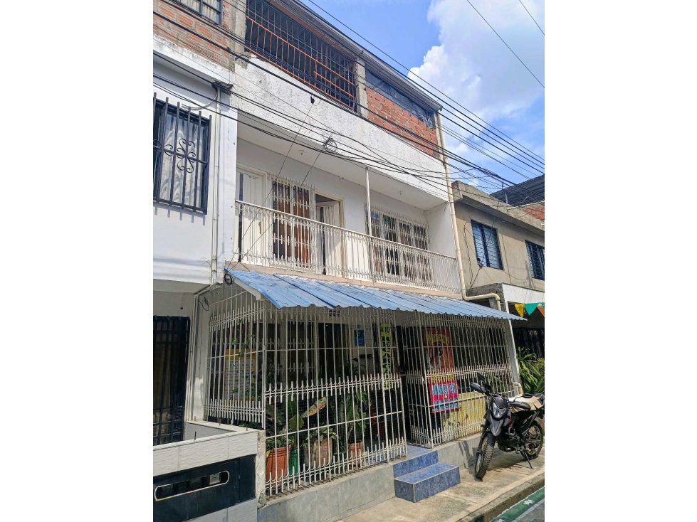 VENTA CASA ORIENTE SUR CIUDAD CORDOBA AMB