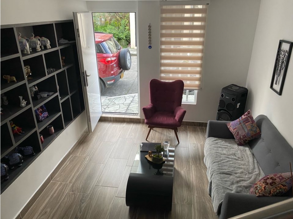 Se vende casa, Pereira, Belmonte — foto 2