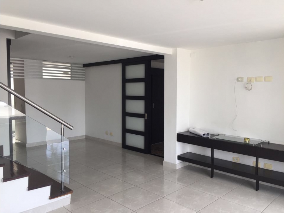 SE VENDE CASA PEREIRA, BULEVAR DEL BOSQUE