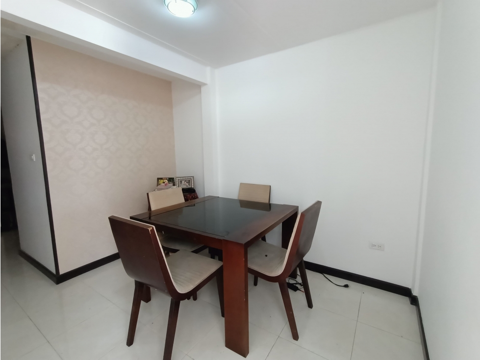 Vendo casa 3 pisos guayacanes Cali CW8572900 AI — foto 4