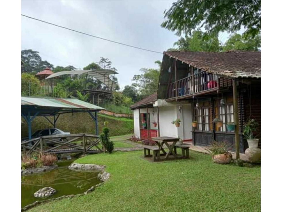 Vendo Cabaña via Armenia Pereira