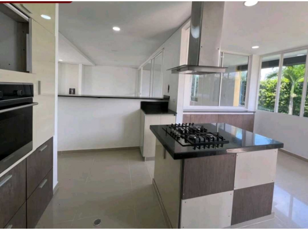 Venta casa el castillo Jamundí 4 habitaciones 350m2 CW8572913 AI — foto 4