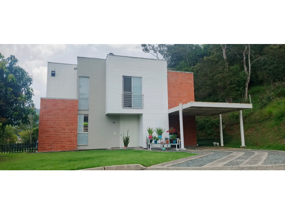 Se vende casa en Praderas de verde horizonte Jamundí CW9044264 AI