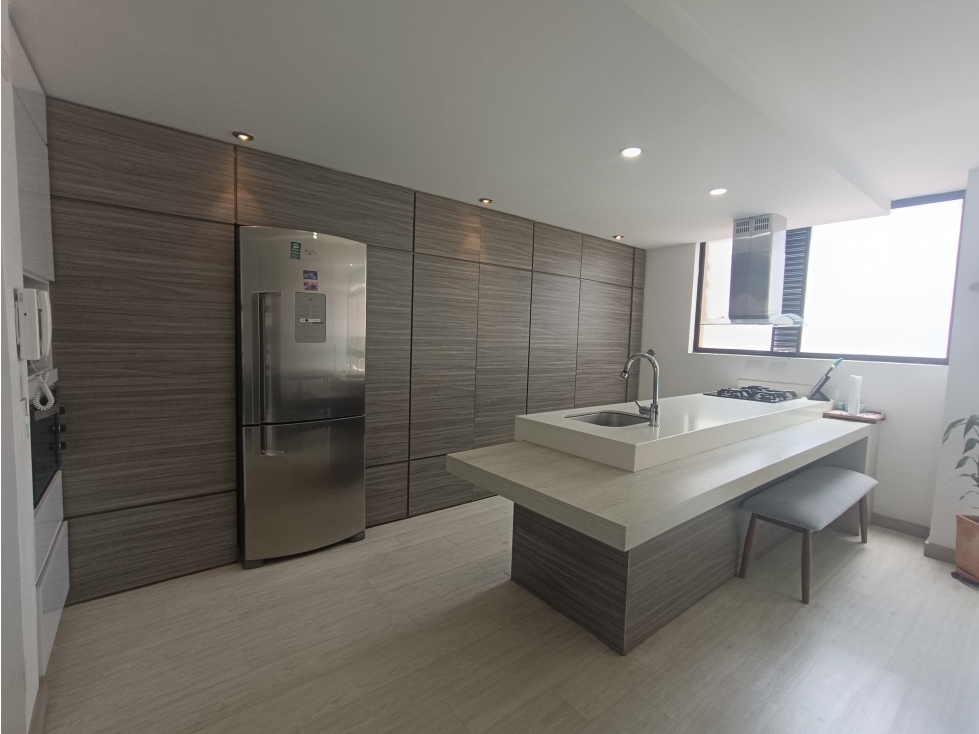 VENTA APARTAMENTO LAURELES BOLIVARIANA — foto 2