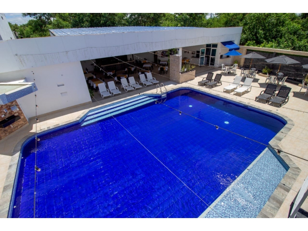 SE VENDE HERMOSO HOTEL EN GIRARDOT (D.C) CW: 9075796 - 5