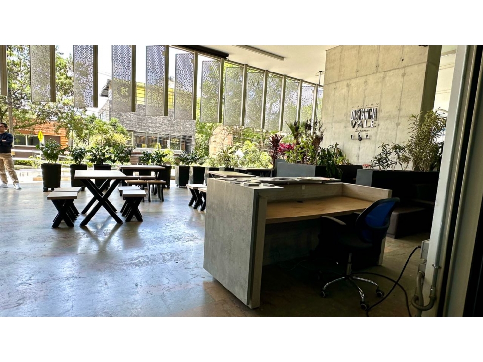 Exclusivos Locales Comerciales El Poblado, Medellín, Renta asegurada. — foto 4
