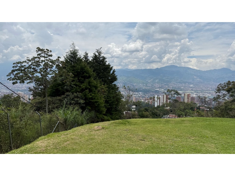 Lote en venta con vista a Medellín, Los Balsos - El Poblado — foto 4