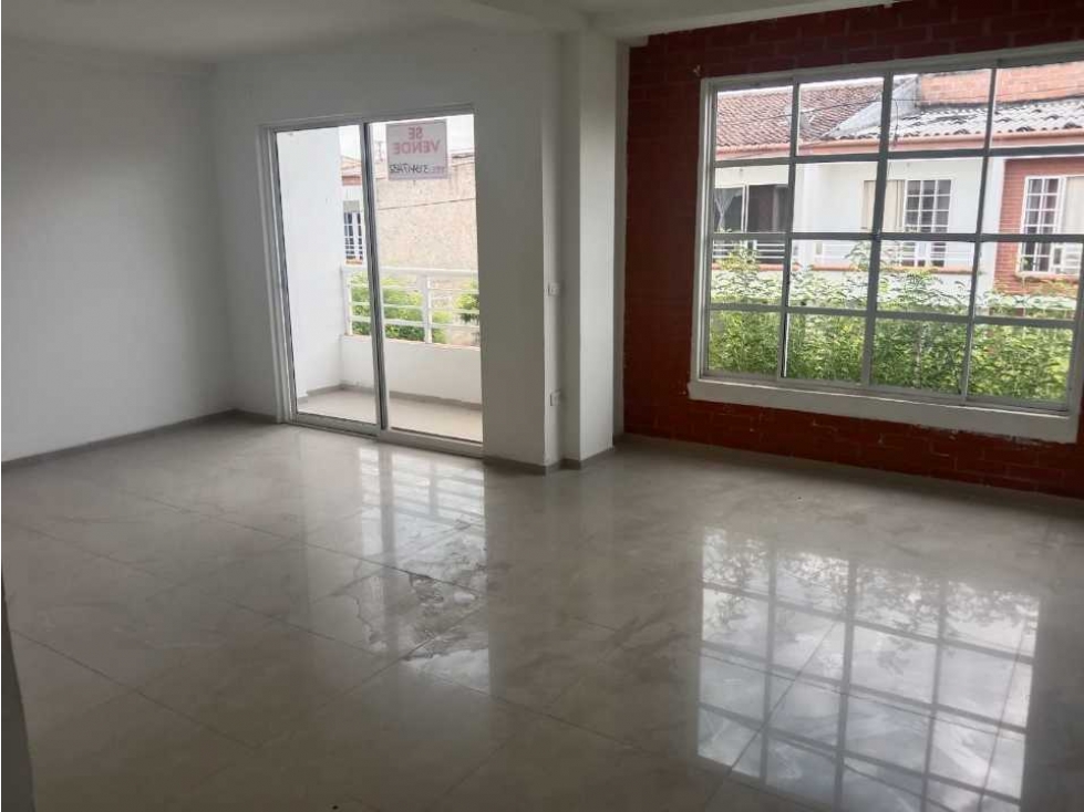 VENDO CASA 2 PISO COUNTRY PLAZA 2 (JAMUNDI) ML6754150