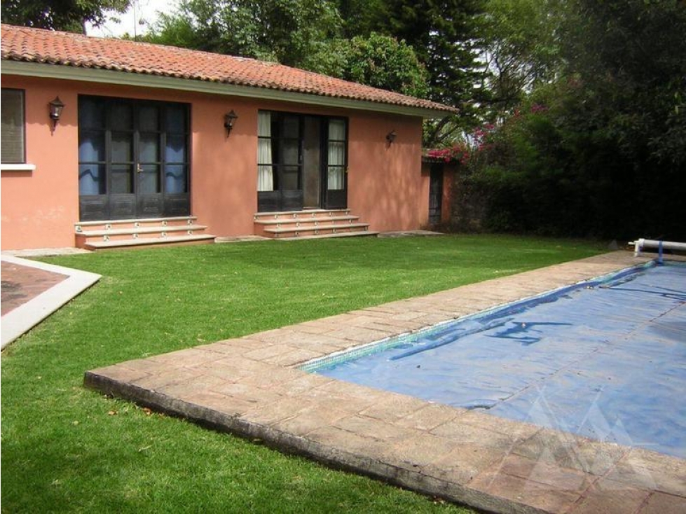Casa Sola en Venta Jardín Tetela / Cuernavaca -Morelos