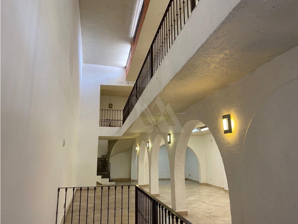 Venta ó Renta de Edificio Comercial en el Centro de Cuernavaca Mor. - 4
