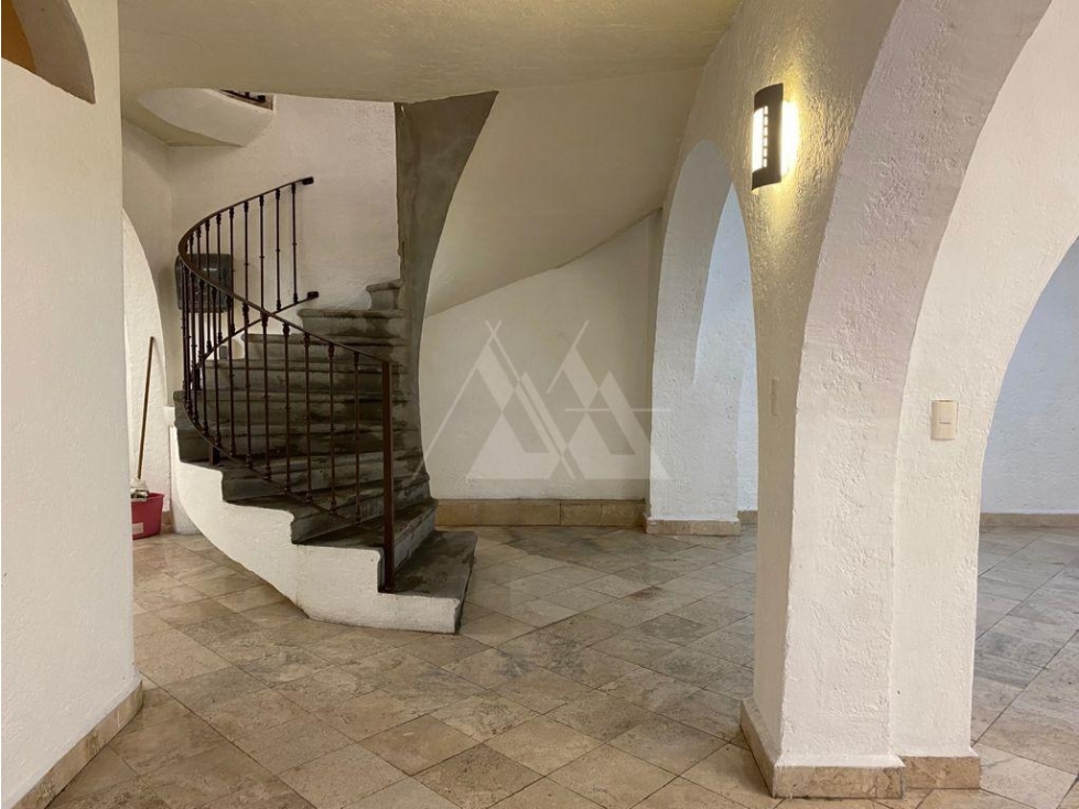 Venta ó Renta de Edificio Comercial en el Centro de Cuernavaca Mor. - 6