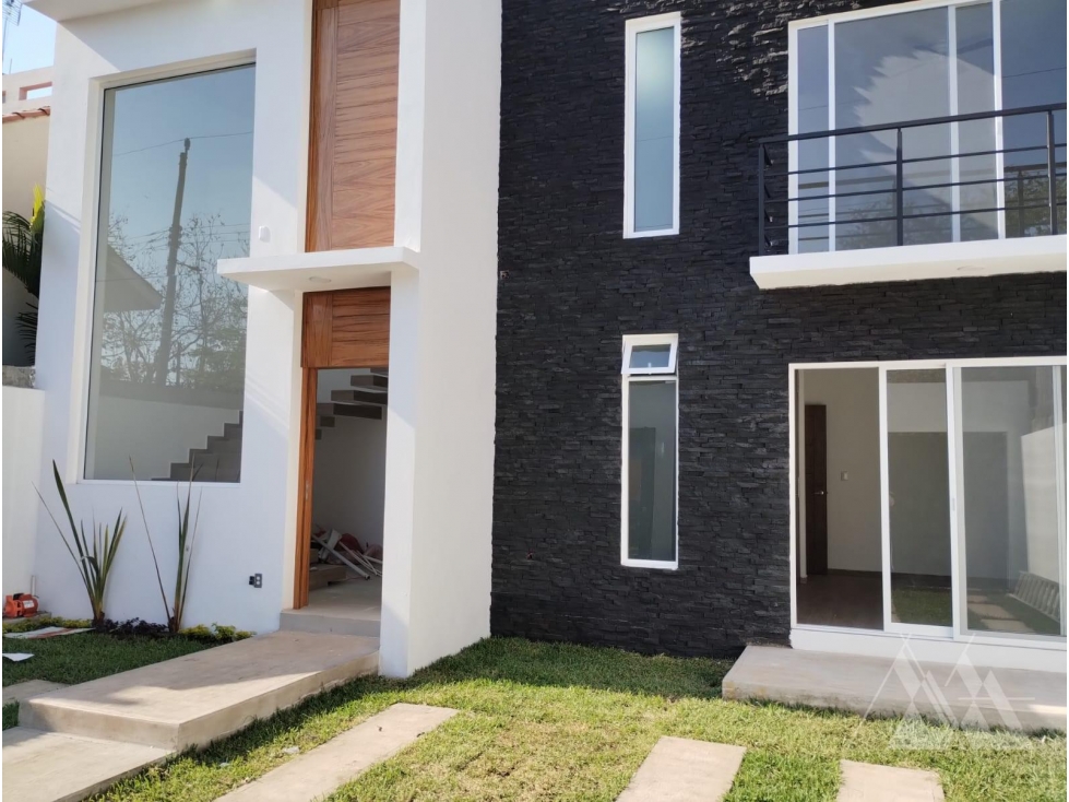 Casa lista para Estrenar en Venta en Las Fincas - 4